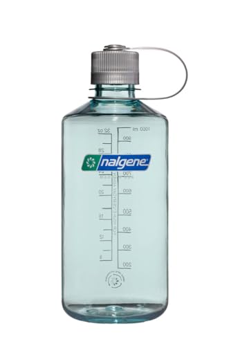 Nalgene Sustain Tritan BPA-freie Wasserflasche aus 50 % Kunststoffabfällen, 473 ml, schmaler Mund, Meeresschaum von Nalgene