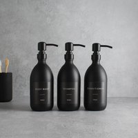 Body Wash Shampoo Conditioner Matte Schwarze Glasflasche Dreier Set - Nachfüllbarer Spender & Pumpe Mit Schwarzem Wasserfestem Etikett von NamieHome