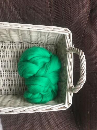 Namzi 250 g Garnknäuel, grünes Wollgarn zum Stricken, Häkeln, 1 Stück Bastelgarn für DIY-Projekte Namzi 250 g Garnknäuel, grünes Wollgarn zum Stricken, Häkeln, 1 Stück Bastelgarn für DIY-Projekte von Namzi