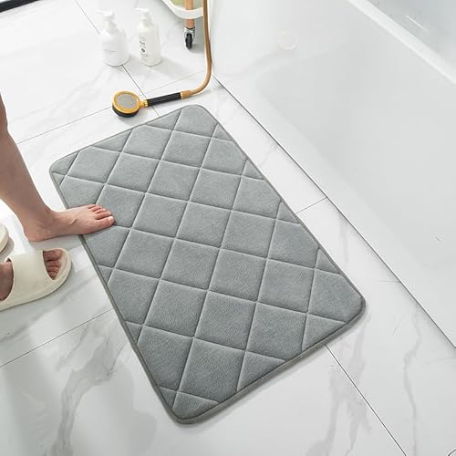 Namzi Luxuriöser Badezimmerteppich, extra weich und saugfähig, Mikrofaser-Badteppich, rutschfester Plüsch, zotteliger Badteppich, maschinenwaschbar, trocknergeeignet, Badematten für Badezimmerboden Namzi Luxuriöser Badezimmerteppich, extra weich und saugfähig, Mikrofaser-Badteppich, rutschfester Plüsch, zotteliger Badteppich, maschinenwaschbar, trocknergeeignet, Badematten für Badezimmerboden von Namzi