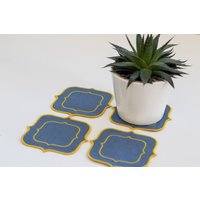 Unterstützen Sie Ukraine Blue Leinen Untersetzer Mit Doppeltem Gelben Rand Cocktailservietten Set Von 4, 6 Oder 8 von NapkinsWorld