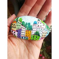 Stadt Bunte Hauser Bemalte Steine Original Malerei Auf Naturstein 3 By Nataroutineart von NataRoutineArt