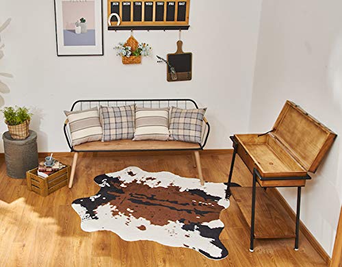 NativeSkins Teppich aus Rindsleder (1,4 x 1,6 m) – Kuhdruck für ein westliches Boho-Dekor – synthetisches, tierversuchsfreies Tierversteck-Teppich mit rutschfester Unterseite, Kuhdruck von NativeSkins