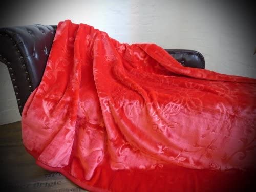 Natur-Fell-Shop XXL Luxus Kuscheldecke Tagesdecke Decke Rubin rot 200x240cm von Natur-Fell-Shop