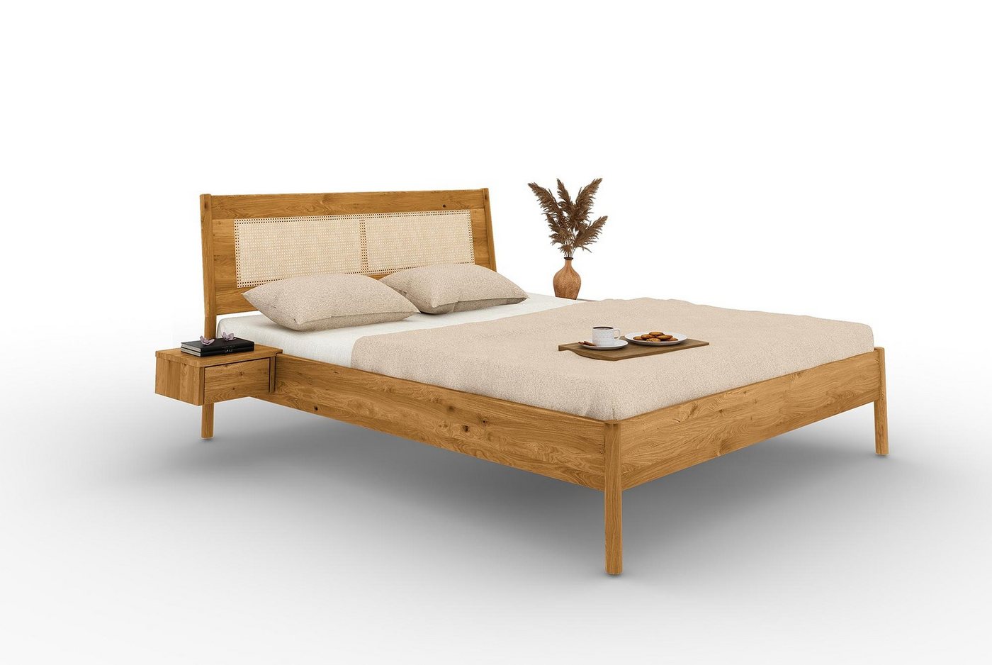 Natur24 Einzelbett Bett Zola 2 Wildeiche massiv 120x200 mit Rattankopfteil und Holzbeinen von Natur24