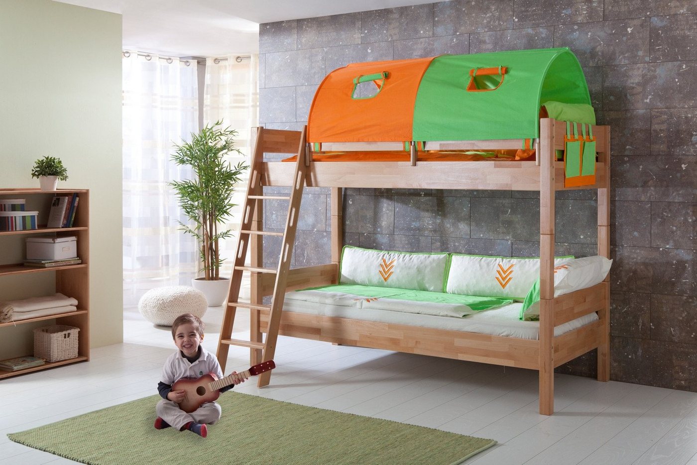 Natur24 Kinderbett Etagenbett Steffan Buche massiv Natur lackiert Bett mit Tunnel von Natur24