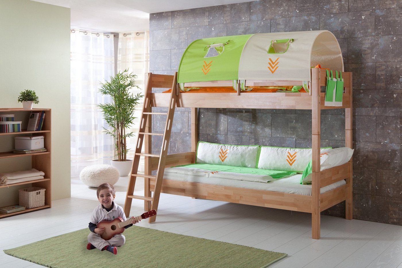 Natur24 Kinderbett Etagenbett Steffan Buche massiv Natur lackiert Bett mit Tunnel von Natur24