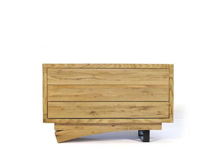 Design Kommode aus Asteiche Massivholz Push-to-open-Funktion Design Kommode aus Asteiche Massivholz Push-to-open-Funktion von Natura-Classico