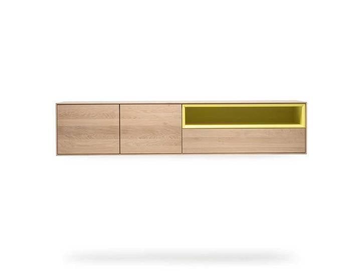 Wohnzimmer Hängeschrank in Eiche weiß geölt und Gelb 205 cm breit von Natura-Classico