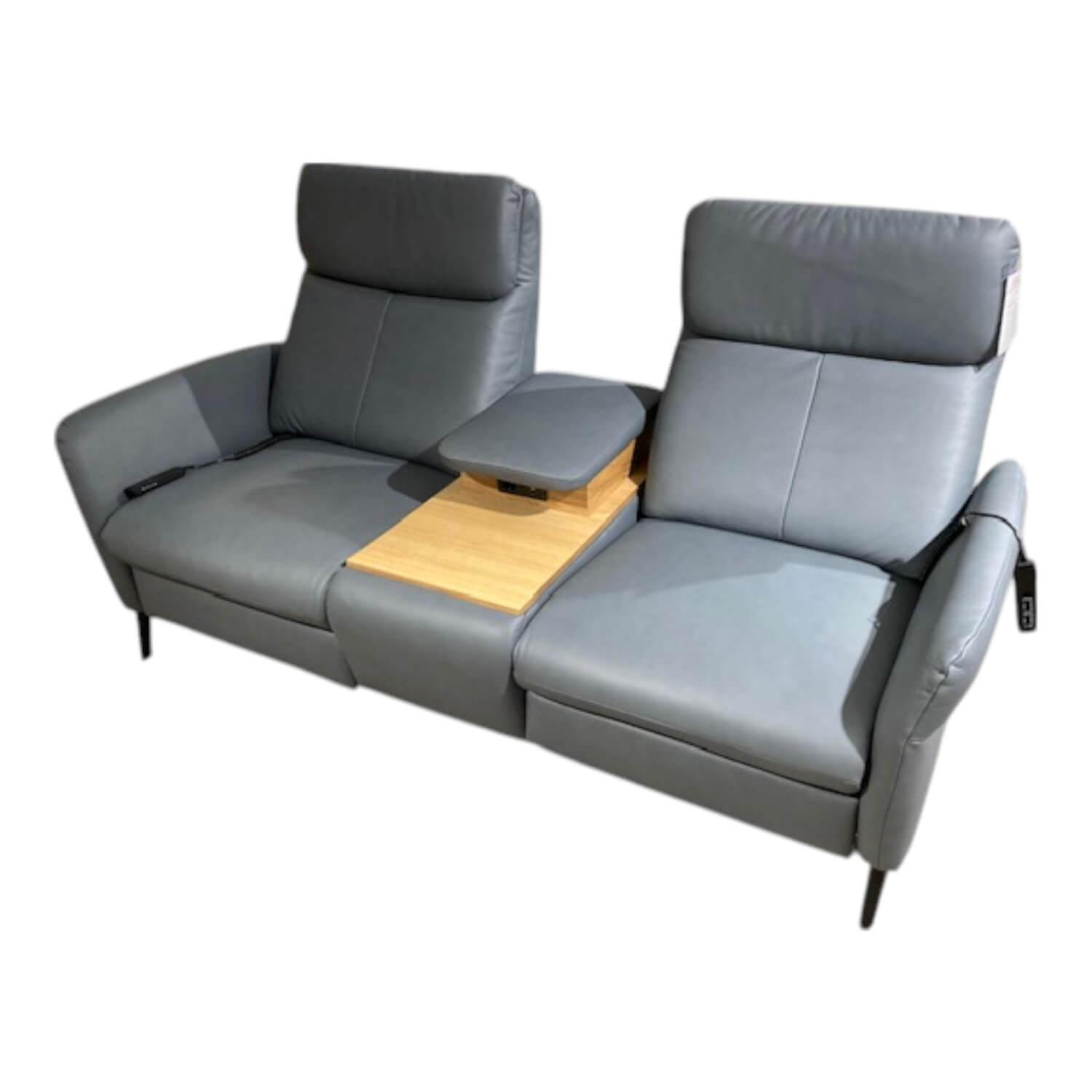 Garnitur Fresno Leder Mercury Blau Grau 2 Sofas Garnitur Fresno Leder Mercury Blau Grau 2 Sofas von Natura