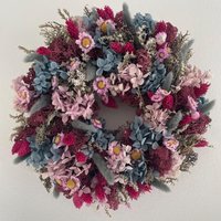 Handgemachter Trockenblumenkranz - Zeitlose Blütendeko Für Dein Zuhause Haltbarer Kranz Türkranz Tischkranz Wandkranz Herbstkranz Naturkranz Handgemachter Trockenblumenkranz - Zeitlose Blütendeko Für Dein Zuhause Haltbarer Kranz Türkranz Tischkranz Wandkranz Herbstkranz Naturkranz von NaturalArtDecoShop