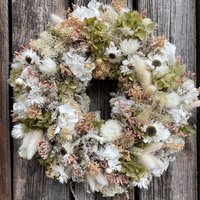 Trockenblumenkranz Türkranz Natürlich Blumenkranz Weiß Kranz Aus Trockenblumen Boho Wanddekoration Deko Mit Tischkranz Haltbar Trockenblumenkranz Türkranz Natürlich Blumenkranz Weiß Kranz Aus Trockenblumen Boho Wanddekoration Deko Mit Tischkranz Haltbar von NaturalArtDecoShop