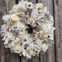 Türkranz Wandkranz Trockenblumenkranz Kranz Für Hochzeit Dekokranz Weiß Naturkranz Aus Trockenblumen Haltbarer Türkranz Wandkranz Trockenblumenkranz Kranz Für Hochzeit Dekokranz Weiß Naturkranz Aus Trockenblumen Haltbarer von NaturalArtDecoShop