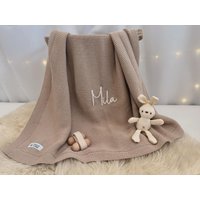 100% Baumwolle Babydecke, Gestrickte Decke, Gestickte Namensdecke, Baby-Mädchen Trow Personalisierte Babydecke 100% Baumwolle Babydecke, Gestrickte Decke, Gestickte Namensdecke, Baby-Mädchen Trow Personalisierte Babydecke von NaturalCuddles
