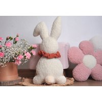 Hase Kissen - Osterdeko | 25 Arten Von Schals Häschen-Kissen Weiches Plüsch Sherpa Bunny von NaturalDecorForHome