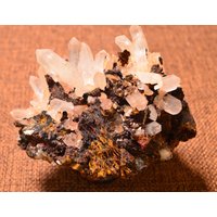 Natürliche Kristallgruppe Mit Hämatit, Heilenergie, Meditation, Decr, Kristall-Exemplare, Liebe Und Pflege, 276G Rohquarz, Geburtstagsgeschenk Natürliche Kristallgruppe Mit Hämatit, Heilenergie, Meditation, Decr, Kristall-Exemplare, Liebe Und Pflege, 276G Rohquarz, Geburtstagsgeschenk von NaturalMineralsArt