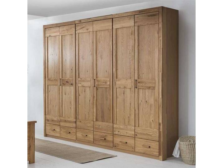 Teilmassiver Schlafzimmerschrank in Asteichefarben Landhausstil Teilmassiver Schlafzimmerschrank in Asteichefarben Landhausstil von Nature-Dream