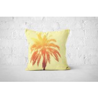 Goldene Palme - Dekokissen, Sunshine Yellow Beach Surf Decor, Boho Tropical Palm Tree Style Akzent. Erhältlich in 16x16 18x18 20x20 Zoll von NatureCityCo