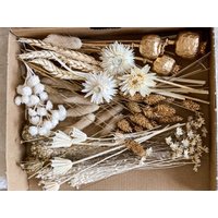 Diy Trockenblumen Diy-Set „Gold-Edition" in Gold, Weiß Diy-Trockenblumenstrauß, Trockenblumenkranz-Set Mit Pampasgras, Lagurus, Phalaris von Naturlandhandmade