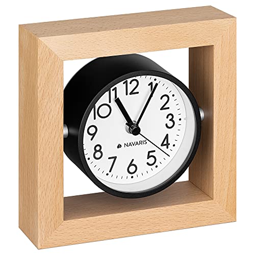 Navaris Analog Holz Tischuhr Quadrat Design - 13,2 x 13,2 x 4,3cm - analoge Uhr ohne Ticken weißes Ziffernblatt - Vintage Zeiger Holzuhr Hellbraun von Navaris