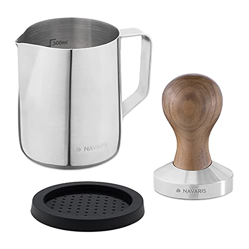 Navaris Espresso Tamper für Kaffee 51mm - Stempel Stampfer aus Edelstahl mit Holzgriff - Kaffeestampfer inkl. Silikonmatte und Milchkännchen von Navaris