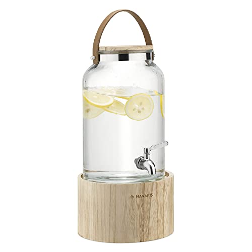 Navaris Getränkespender 5,6 Liter aus Glas - Zapfhahn aus Edelstahl mit Holz Ständer - Wasserspender Glasbehälter für kalte Getränke - mit Ledergriff von Navaris
