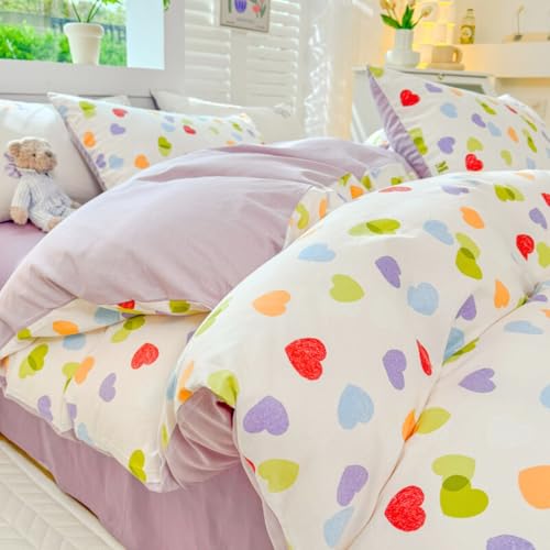 Nayoroom Bettwäsche 135x200 Bunt Herz Lila Bettbezug 2er Set Violett Mädchen Herzen Aesthetic Cute Renforce Mikrofaser Bettwäsche-Set mit Reißverschluss und 1 Kissenbezug 40x80 Nayoroom Bettwäsche 135x200 Bunt Herz Lila Bettbezug 2er Set Violett Mädchen Herzen Aesthetic Cute Renforce Mikrofaser Bettwäsche-Set mit Reißverschluss und 1 Kissenbezug 40x80 von Nayoroom
