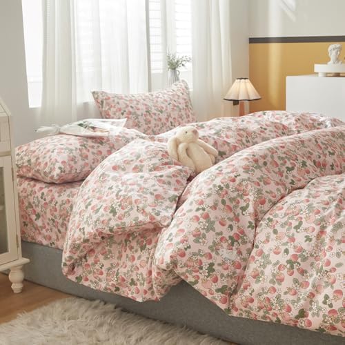 Nayoroom Bettwäsche 200x200 Baumwolle Rosa Erdbeeren Grün Pflanzen Hase Muster Bettwäsche Set 3teilig - 1 Kawaii Style Bettbezug mit Reißverschluss und 2 Kissenbezüge 80x80 cm von Nayoroom