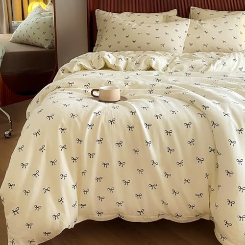 Nayoroom Bettwäsche 220x240 Schwarz Weiß Schleifen Aesthetic Bettbezug Set Kawaii Schleifenmuster Weich Renforcé Microfaser Doppelbett Deckenbezug mit Reißverschluss und 2 Kissenbezug 80x80cm Nayoroom Bettwäsche 220x240 Schwarz Weiß Schleifen Aesthetic Bettbezug Set Kawaii Schleifenmuster Weich Renforcé Microfaser Doppelbett Deckenbezug mit Reißverschluss und 2 Kissenbezug 80x80cm von Nayoroom