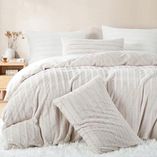 Nayoroom Bettwäsche Plüsch 135x200 4teilig Beige Winter Warme Flauschig Fleece Bettbezug Super Weich Cashmere Touch Flanell Kuschelbettwäsche Set mit Kissenbezug 80x80 cm Reißverschluss von Nayoroom