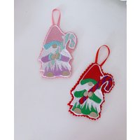 Weihnachtlicher Candy Cane Gonk/Wichtel Pastell Rosa Baum Dekoration Ornament Shabby Chic von NayworthCottageCraft