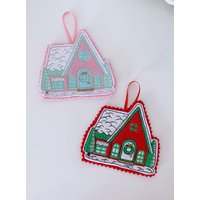 Weihnachtsdeko Candy House | 2 Schild Filz Dekoration Pastell/Pink Zweig Baum Dekoration Ornament Handgefertigt Traditionell von NayworthCottageCraft