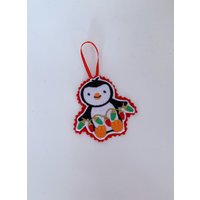 Weihnachtsdeko Pinguin Filz Pastell/Pink Zweig Baum Dekoration Ornament Handgefertigt Traditionell von NayworthCottageCraft