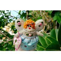 Sammlerengelpuppe, Bestickte Engelkunstpuppe, Handbestickte Miniaturpuppe, Handgemachte Engelpuppe, Innendekorationspuppe von NazarovaBoutique