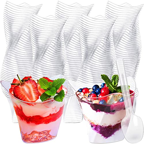 50 Stück Dessertschalen Klare Plastik 130ML mit Löffel, Dessertbechern Set Dessertgläser Leicht zu Reinigen, Wiederverwendbar, für Mousse Eiscreme Geburtstag Hochzeiten Dessert Party von Nchdewui