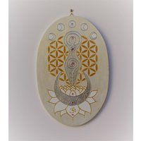 Mondgöttin Wand Dekoration in Perlmutt Beige Mit Blattmetall Silber, Mond Zyklus Gemälde Lebenblume Und Göttin Symbol, Spirituelle Kunst Mondgöttin Wand Dekoration in Perlmutt Beige Mit Blattmetall Silber, Mond Zyklus Gemälde Lebenblume Und Göttin Symbol, Spirituelle Kunst von NeaLemuria