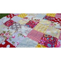 Patchworkdecke Mit Namen Kinderdecke Ca. 140 X 100 cm/Geschenk Zur Geburt Rosa Gelb Patchwork Für Mädchen Bunt von NeedleArtGermany