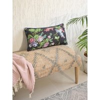 Handgemachter Kantha Kissenbezug Boho Dekokissen | 30cm X 60cm von NeedlesPlayByMI