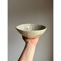 Beeren Schale Beeren Schale von NeedsPottery