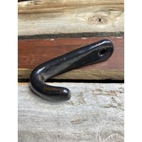 Ein Funkelnder Wandhaken Aus Keramik von NeedsPottery