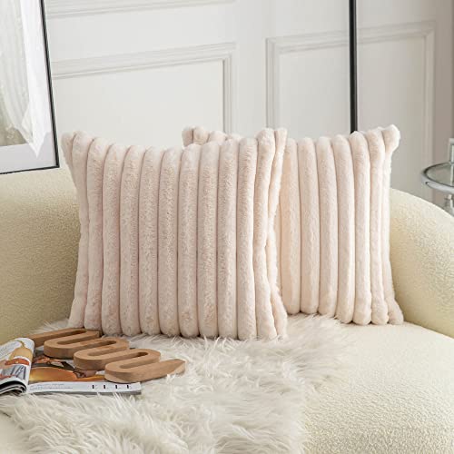 Neelvin Pack von 2 Kunstpelz Plüsch Dekorative Wurf Kissenbezüge Fuzzy gestreifte weiche Kissenbezug Kissenbezüge für Sofa Couch Schlafzimmer von Neelvin