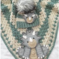 Gehäkelte Babydecke - Baby Decke Handgemachte Dinosaurier Gehäkelte Babydecke - Baby Decke Handgemachte Dinosaurier von NellasCottage