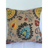 Kissenbezug Mit Blumen Print Aus Hochwertigem Baumwoll-Leinen-Mischgewebe Kissenbezug Mit Blumen Print Aus Hochwertigem Baumwoll-Leinen-Mischgewebe von NellyFoxhome