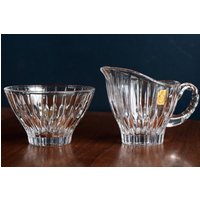 Exclusives Vintage Set Milchkännchen Und Zuckerschale, Bleikristall 24%, Selten, German Cristal Ware, Made in Germany Exclusives Vintage Set Milchkännchen Und Zuckerschale, Bleikristall 24%, Selten, German Cristal Ware, Made in Germany von NellysVintageFeeling