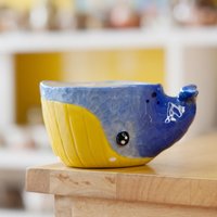 Handgemachte Keramik Whale Bowl-Blau Und Gelb Ozean-Inspirierte Für Wohnkultur Oder Küche Gebrauch, Blau Keramik, Kaffeetasse, Geschenk von NemoHugCraftStudio