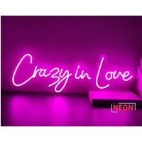 Crazy in Love Neon Schild - Led Leuchtschilder Für Hochzeitsfotostände, Verlobungsfeiern Und Jahrestage, Räume, Wohndekoration von NeonDreamsCreations