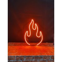 Fire - Led Neon Schild, Innendekoration, Raumdekor, Wanddekoration, Custom Sign, Für Zuhause von NeonLefthander
