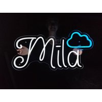 Emily Name Neonschild, Mila Led Benutzerdefinierte Kinder Namensschild Tochter Und Sohn, Personalisiertes Neongeschenk von NeonManiaUSA