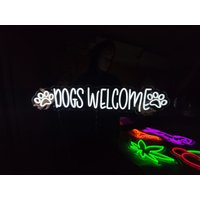 Hunde Willkommen Neonschild, Pfoten Neonlicht, Haustier Led-Schild, Hundeschild Für Zoohandlung von NeonManiaUSA