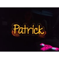 Patrick Name Neon Schild, Led Benutzerdefinierte Namen Kinder Namensschild Tochter Sohn von NeonManiaUSA